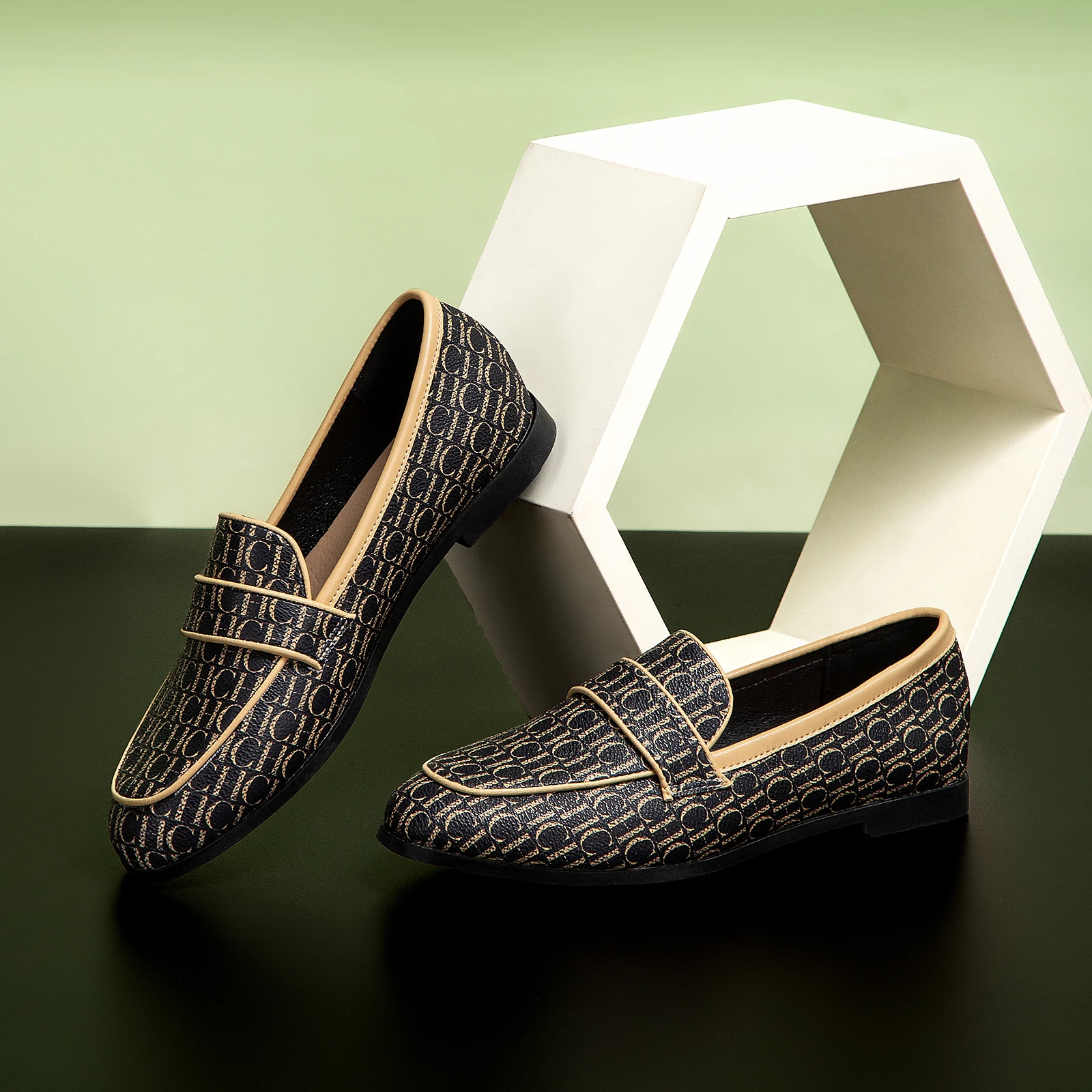 Classic Style Fashion Retro Wo - Men Shoes Gucci 评论和价格