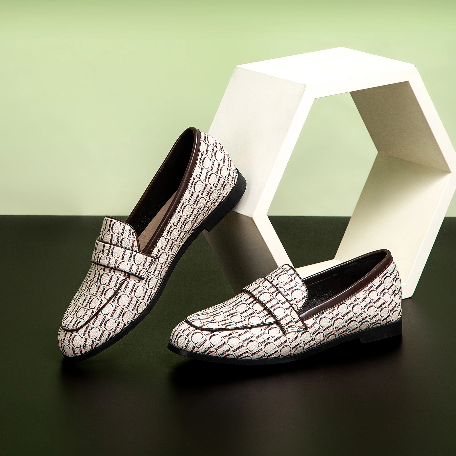 Classic Style Fashion Retro Wo - Men Shoes Gucci 评论和价格
