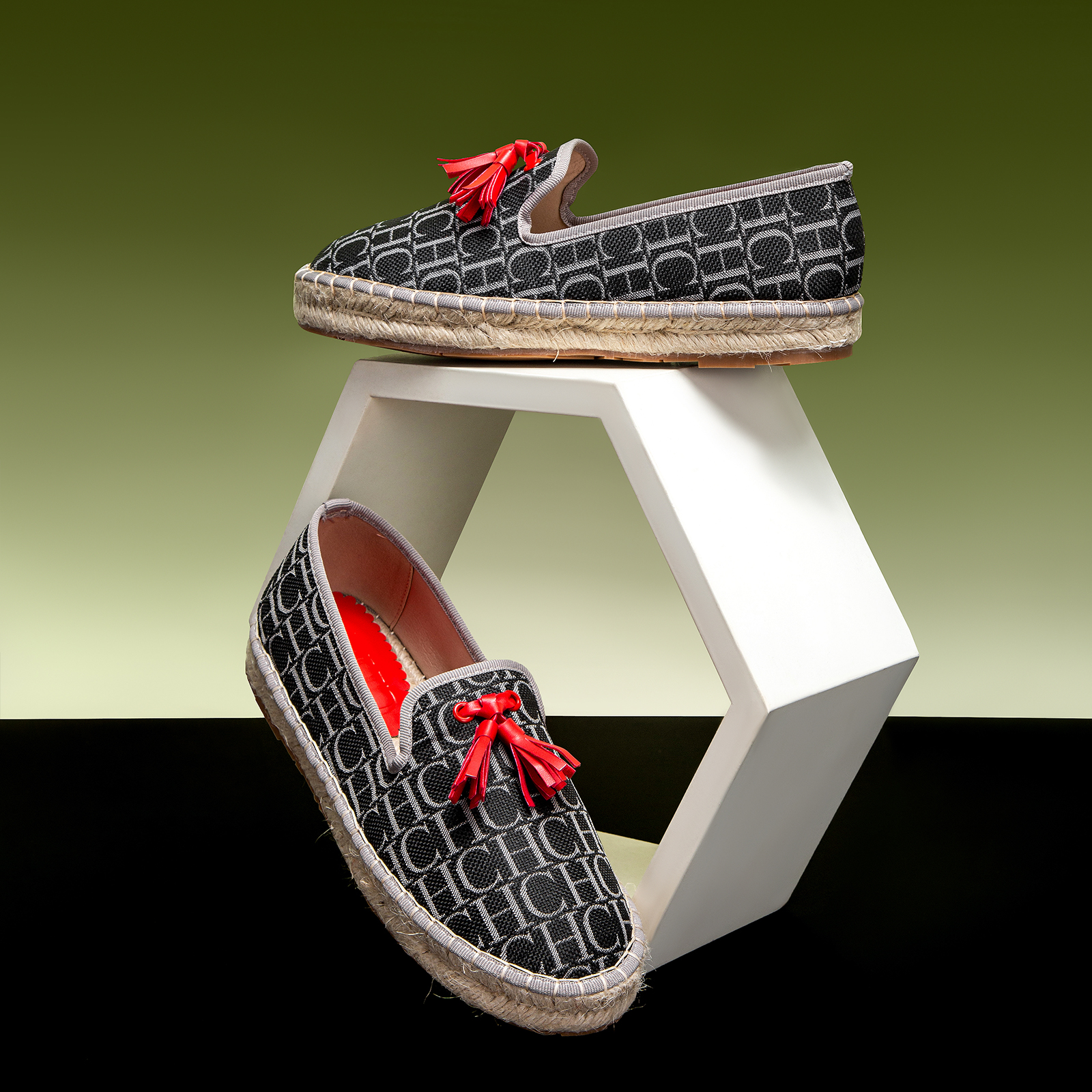 Classic Style Letter Print Des - Men Shoes Gucci 评论和价格